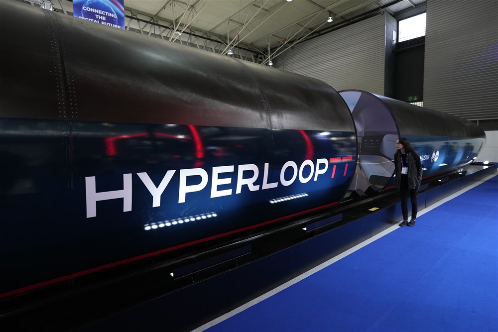 Imagine traveling between Shanghai and Hangzhou in just 15 minutes! That's the ambitious goal of China's plan to build a 100-mile-long hyperloop transportation system. Buckle up, because this futuristic mode of travel could be a game-changer.